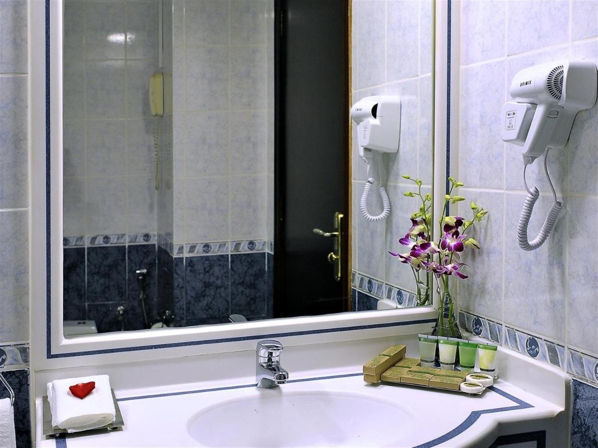 Signature Inn Hotel Deira ドバイ 部屋 写真