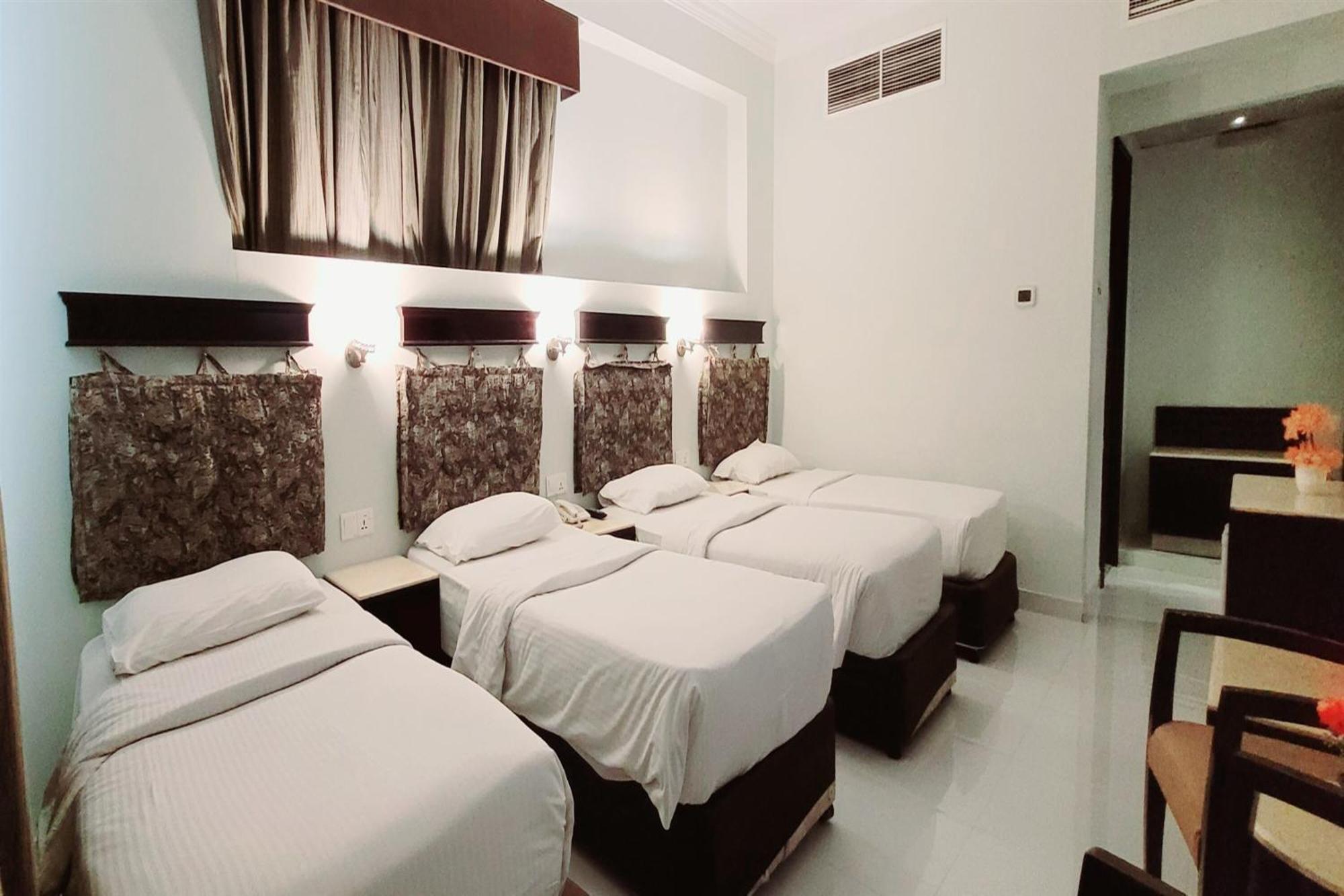 Signature Inn Hotel Deira ドバイ 部屋 写真